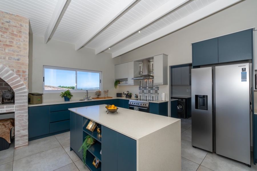 5 Bedroom Property for Sale in Myburgh Park Western Cape